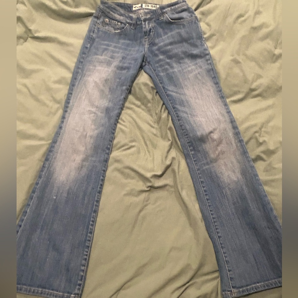 Low rise jeans